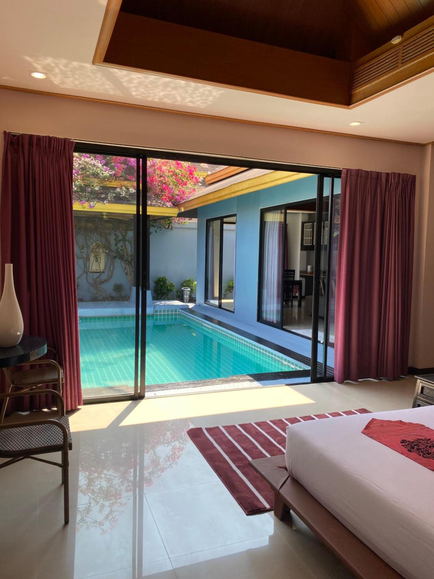 Villa Lris Phuket