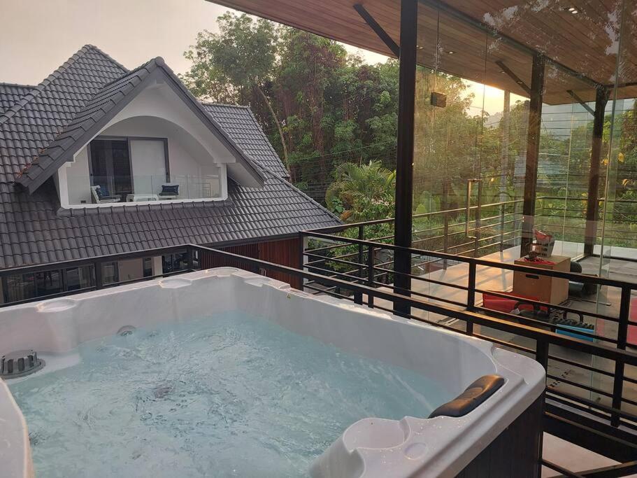 Blanca Villa Ban Saiyuan