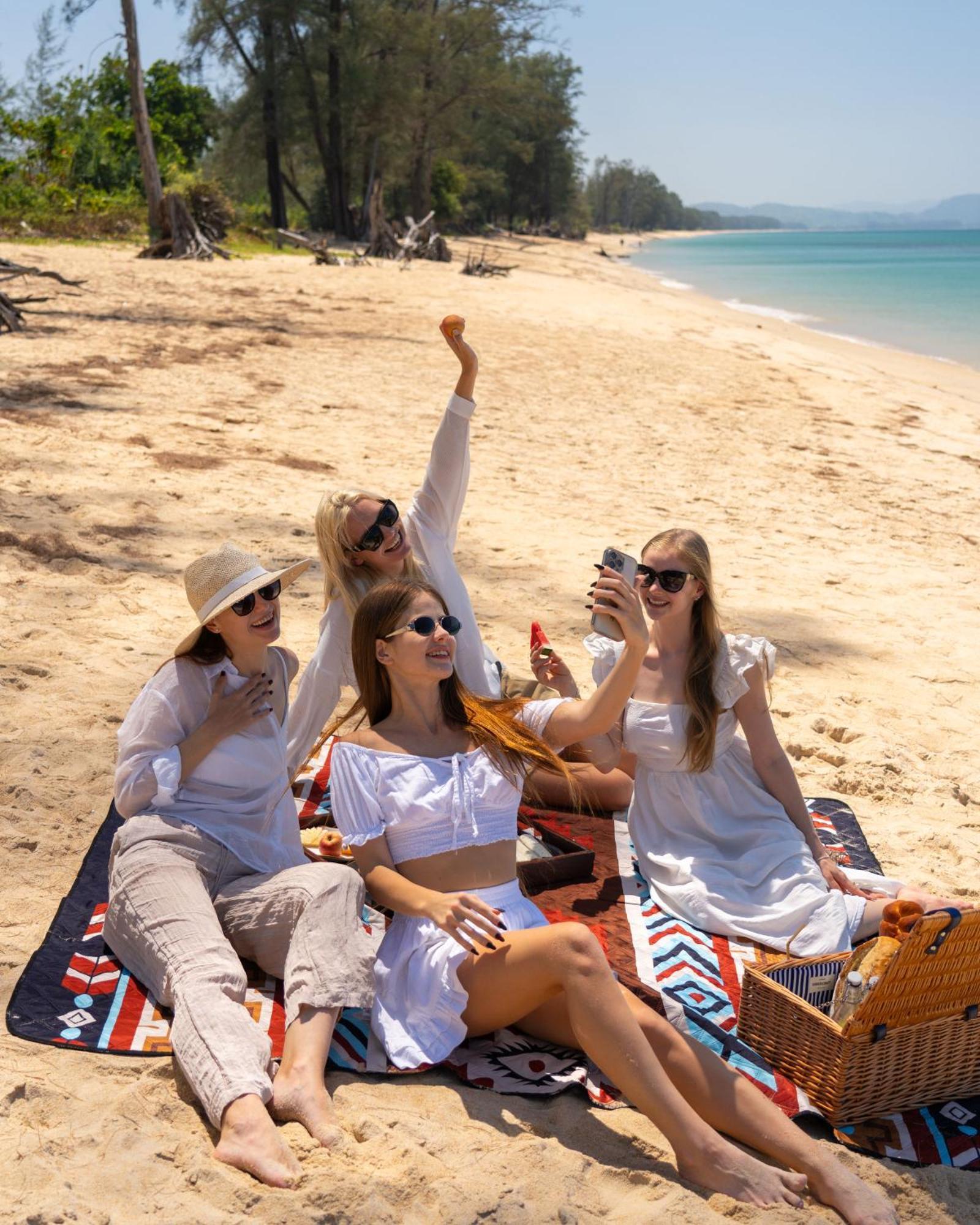 Resort Avani Phuket 5*