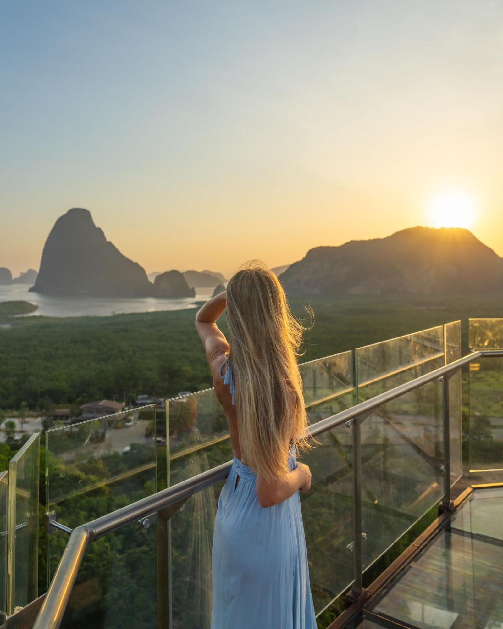 Avani Phuket Resort 5*
