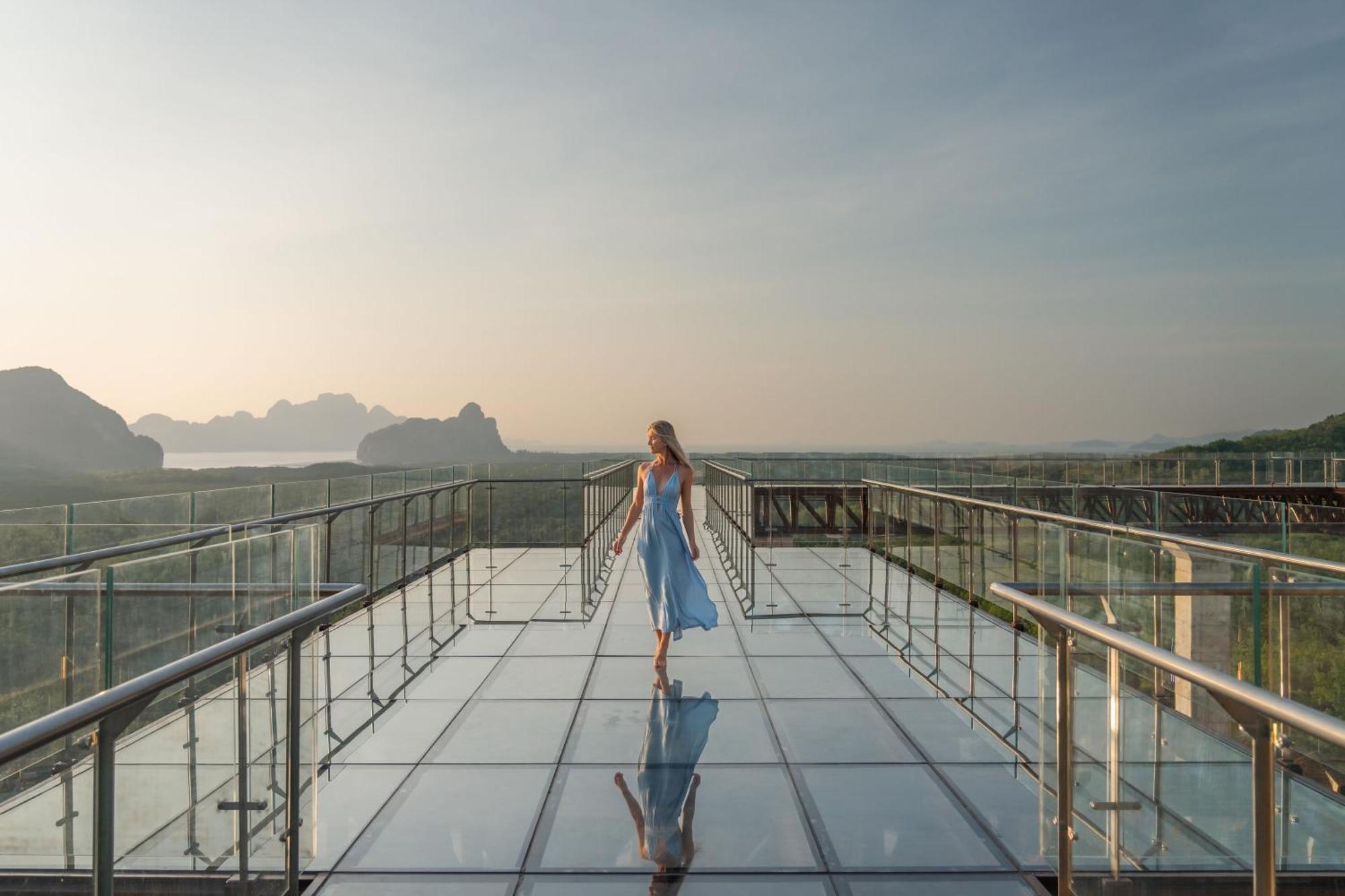 Avani Phuket 5*
