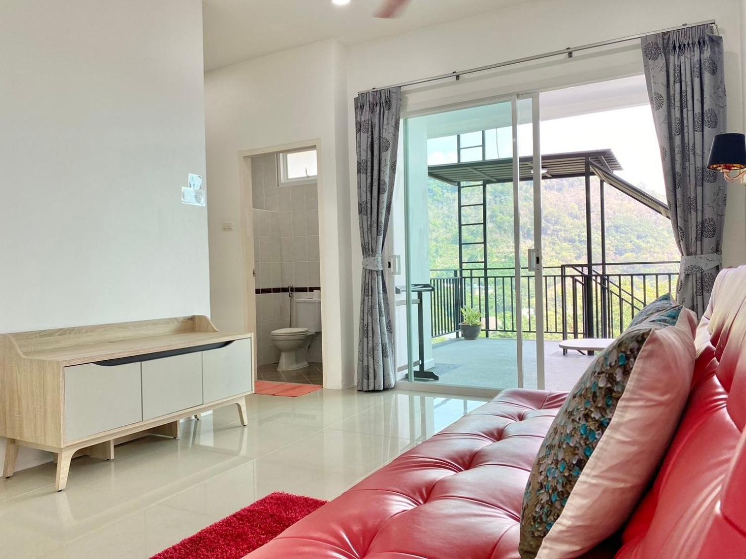 Nap Dau Crown Private Pool Phuket Villa