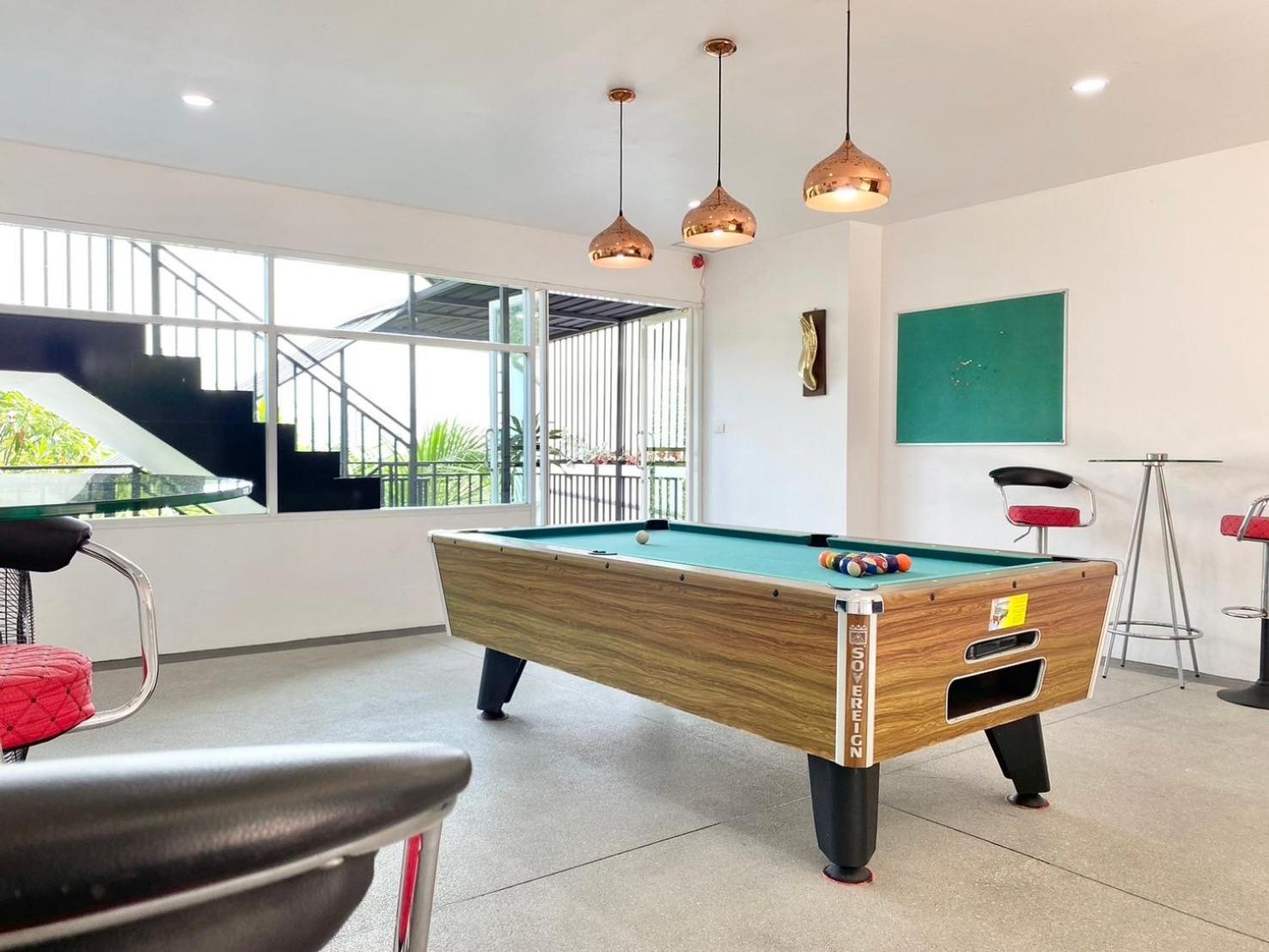 Nap Dau Crown Private Pool Phuket
