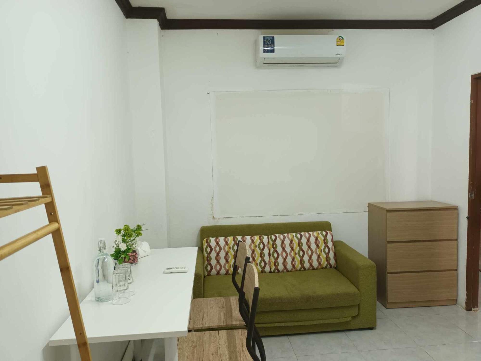 Hotel House & Karon Phuket