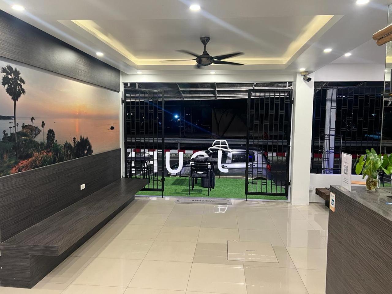 The Journey New Hotel *