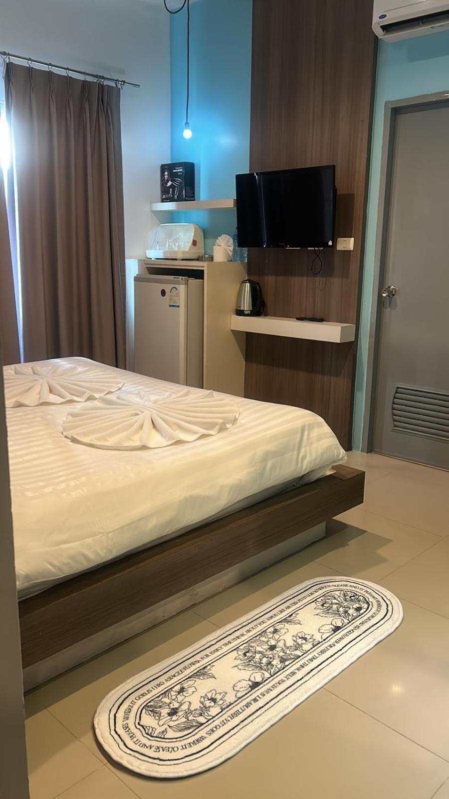 The Journey New Hotel *