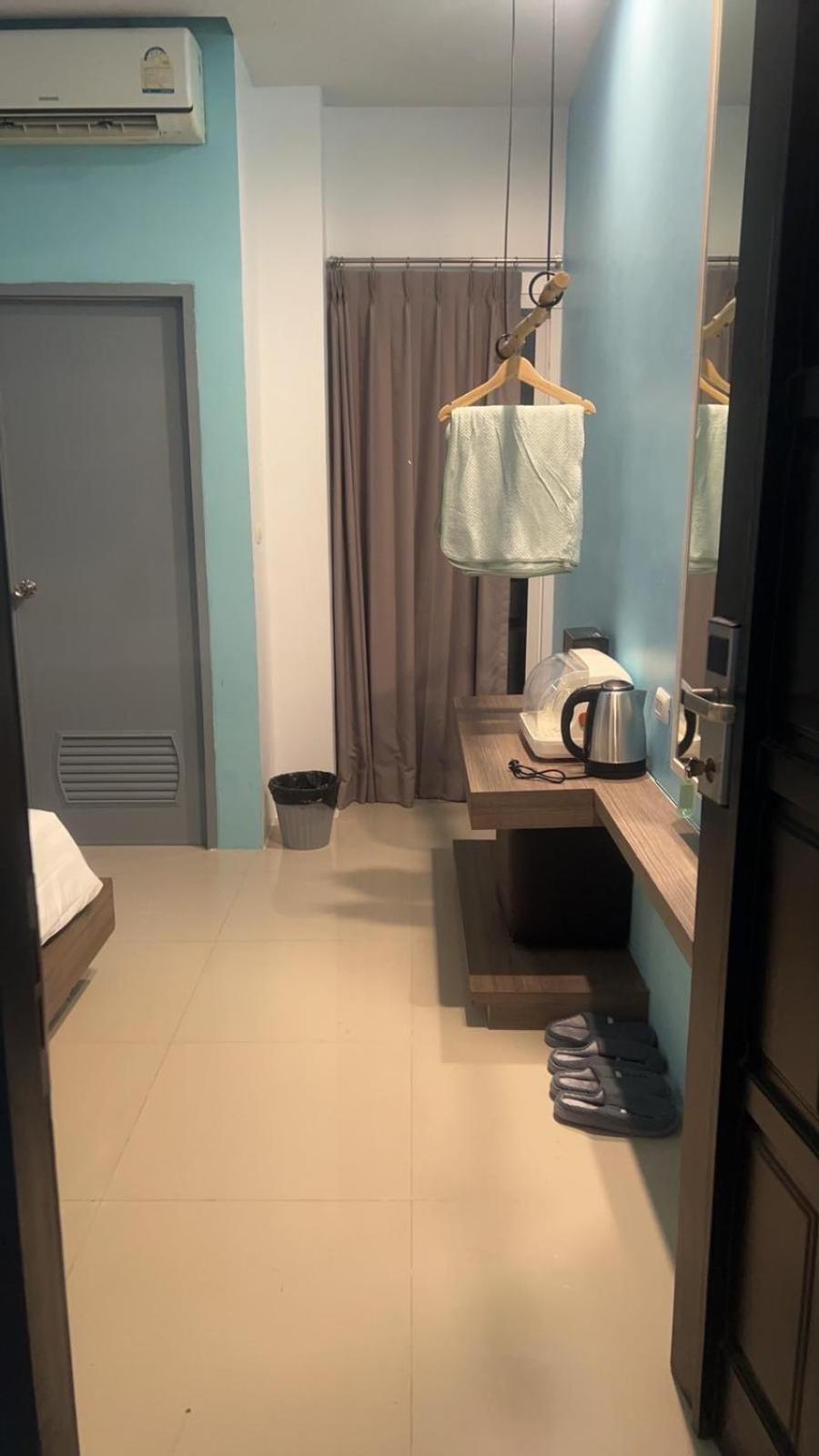Hotel The Journey New Patong