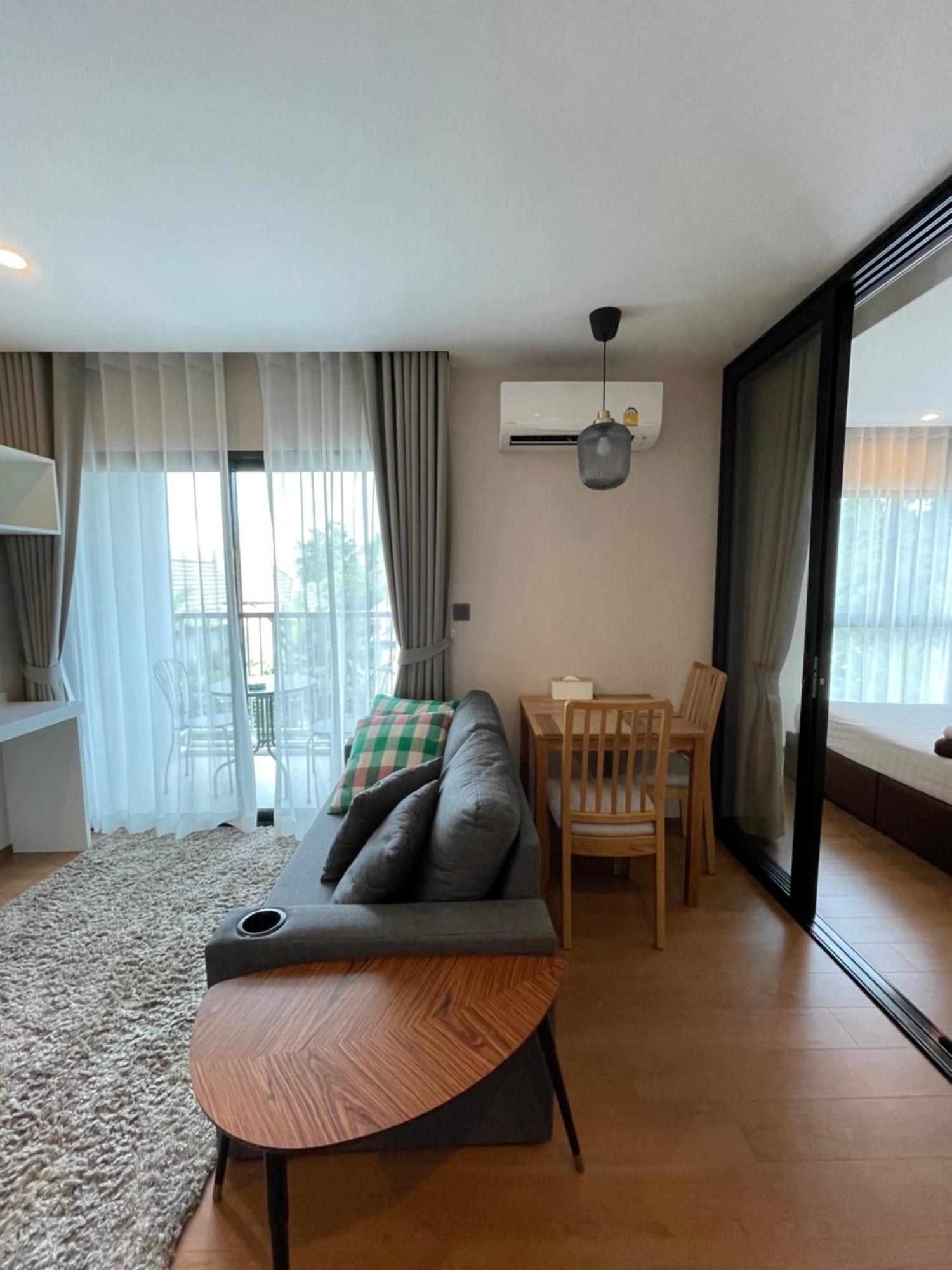 Apartment Title Bon