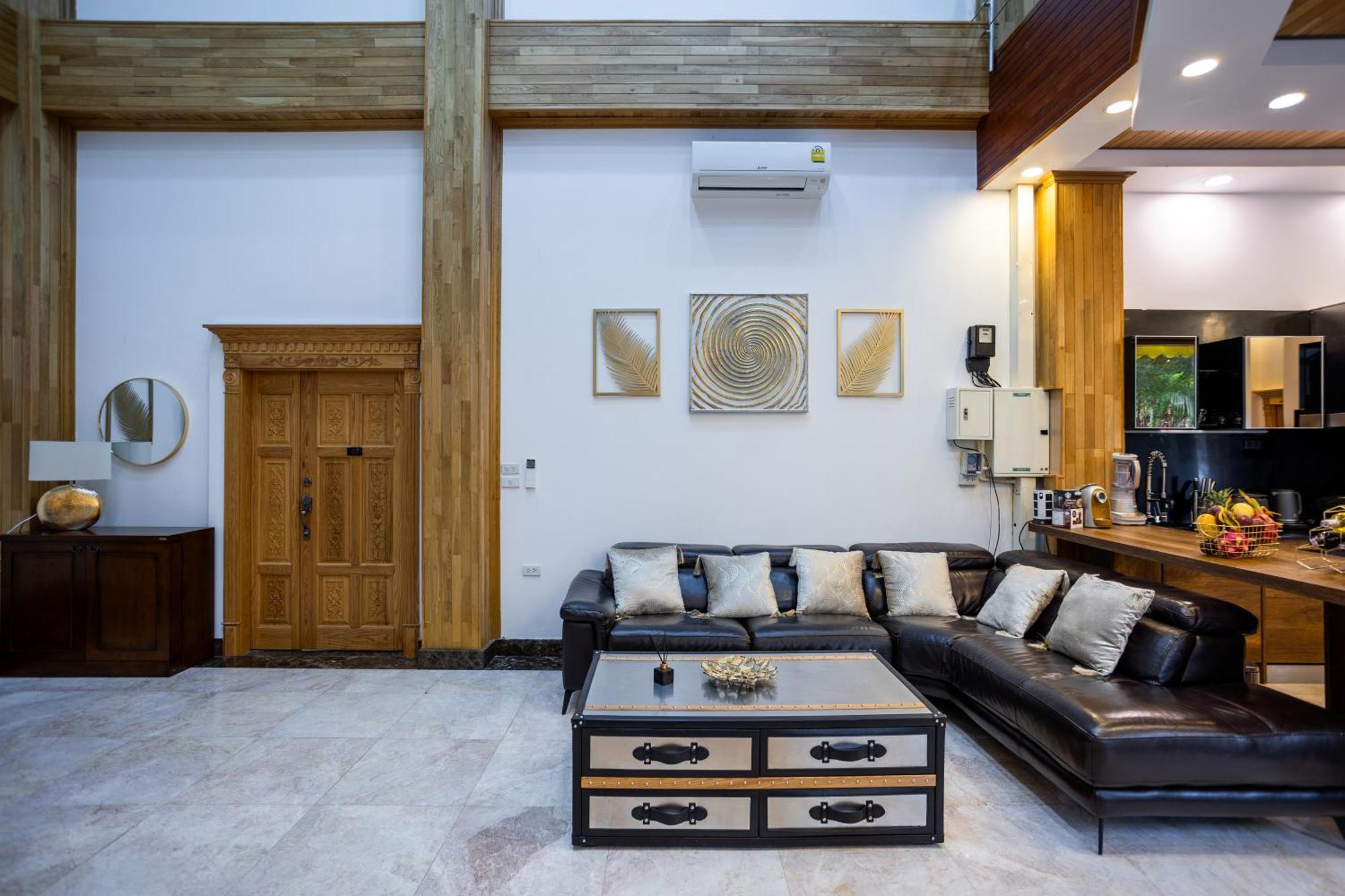 Villa Thassia 2 4 Bedrooms - Nai Harn Rawai