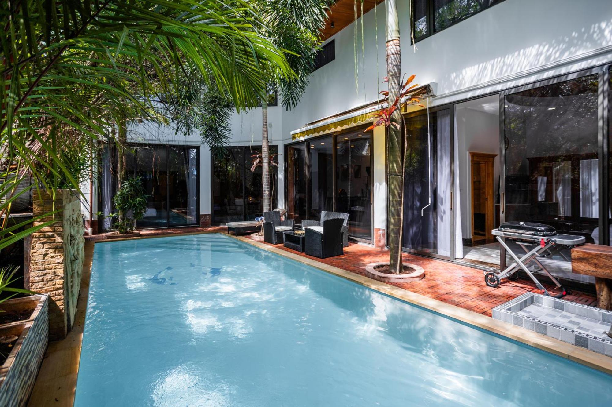 Thassia 2 4 Bedrooms - Nai Harn Rawai