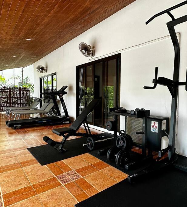 Coconut Palms Huge Swimming Pool And Pool Table V136 Villa Rawai