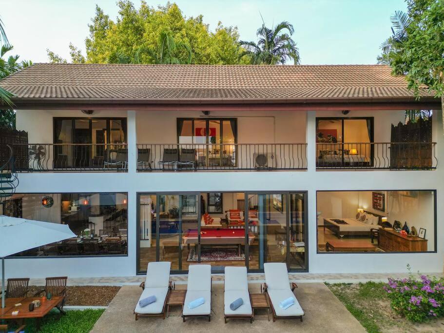 Villa Coconut Palms Huge Swimming Pool And Pool Table V136 Rawai
