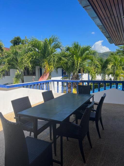 4-5 Bedroom At Beach, Pool Holiday home Kamala Beach