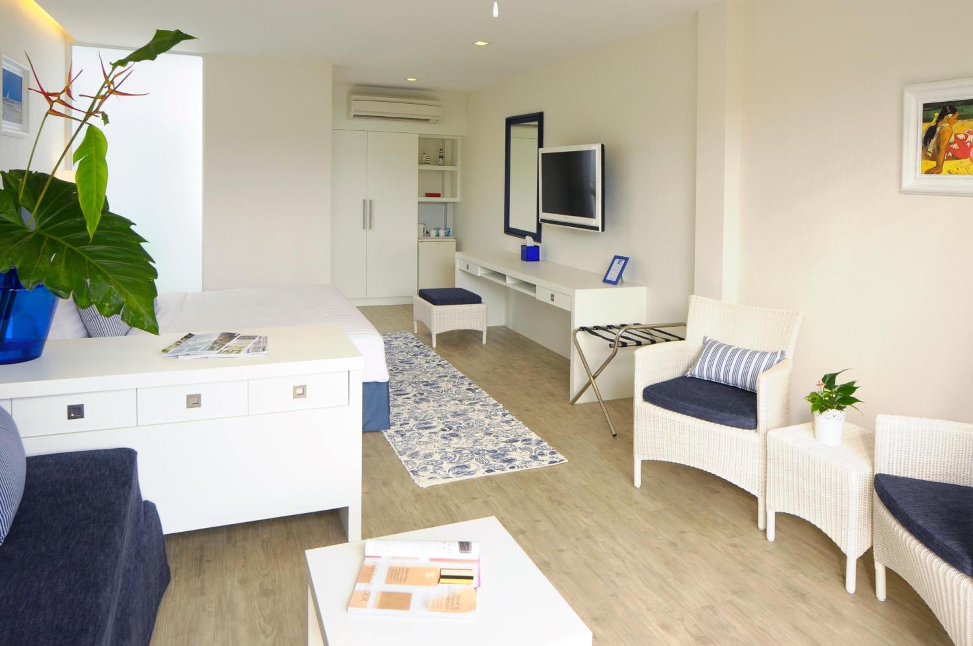 Phuket Boat Quay 4*