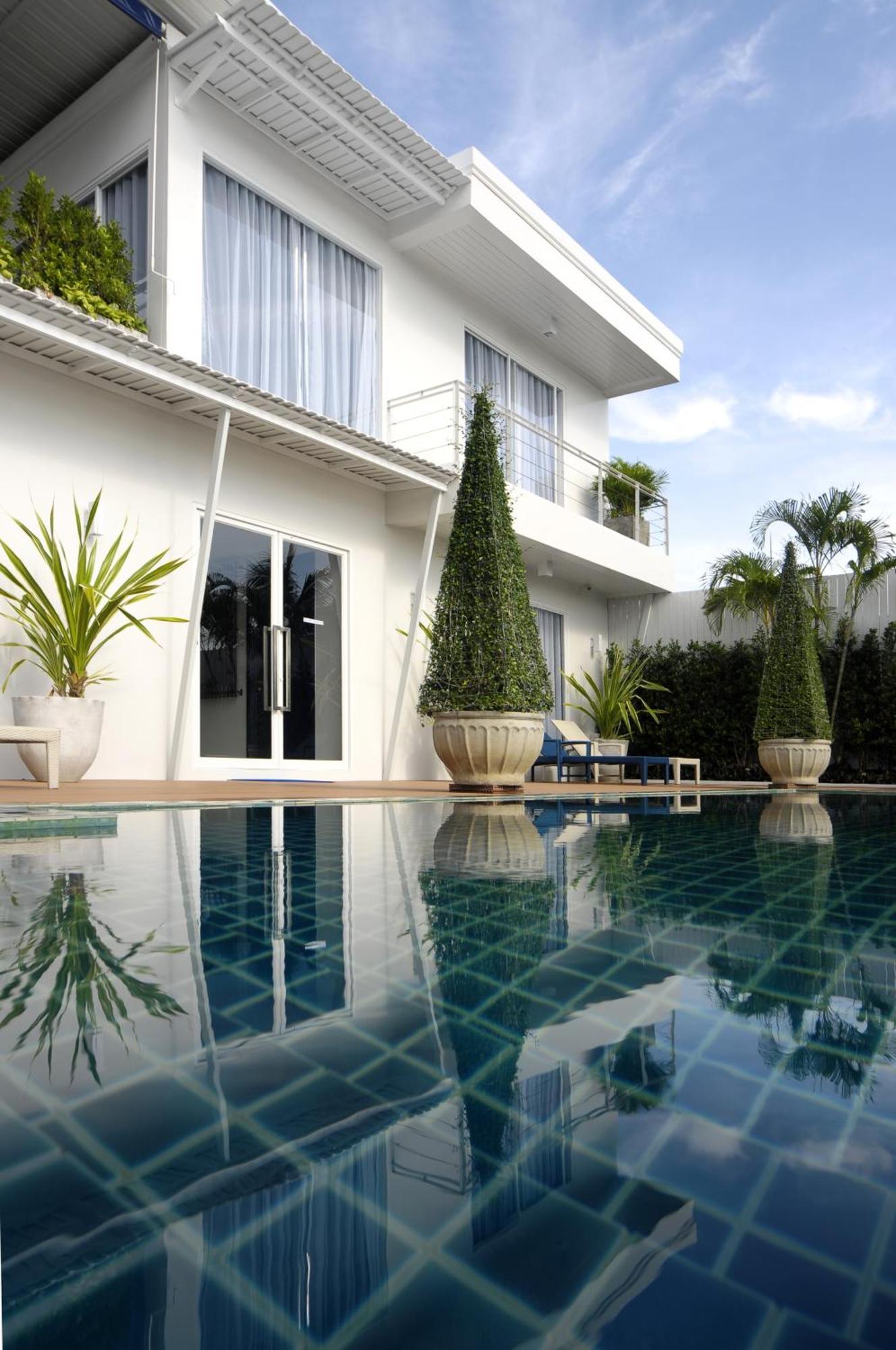 Phuket Boat Quay Hotel 4*
