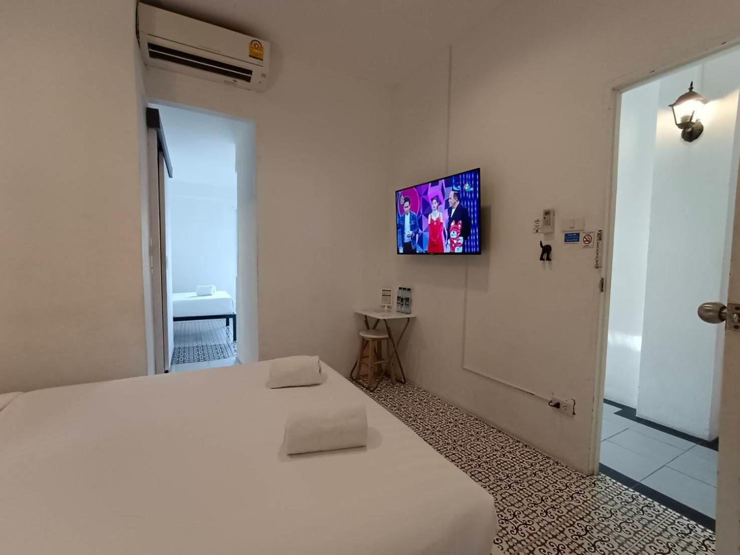 Chino Town At Yaowarat Phuket - Sha Plus Hostel Phuket