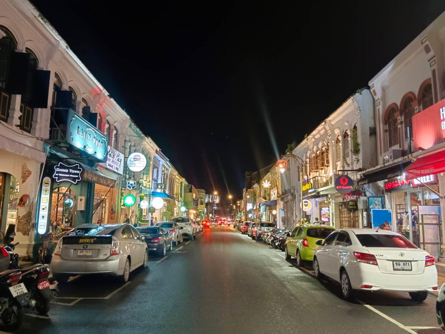 Hostel Chino Town At Yaowarat Phuket - Sha Plus