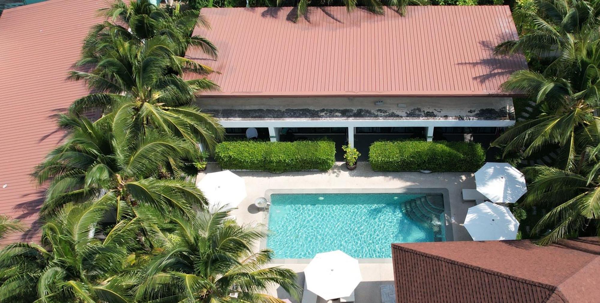 Lotus Bleu & Restaurant Resort