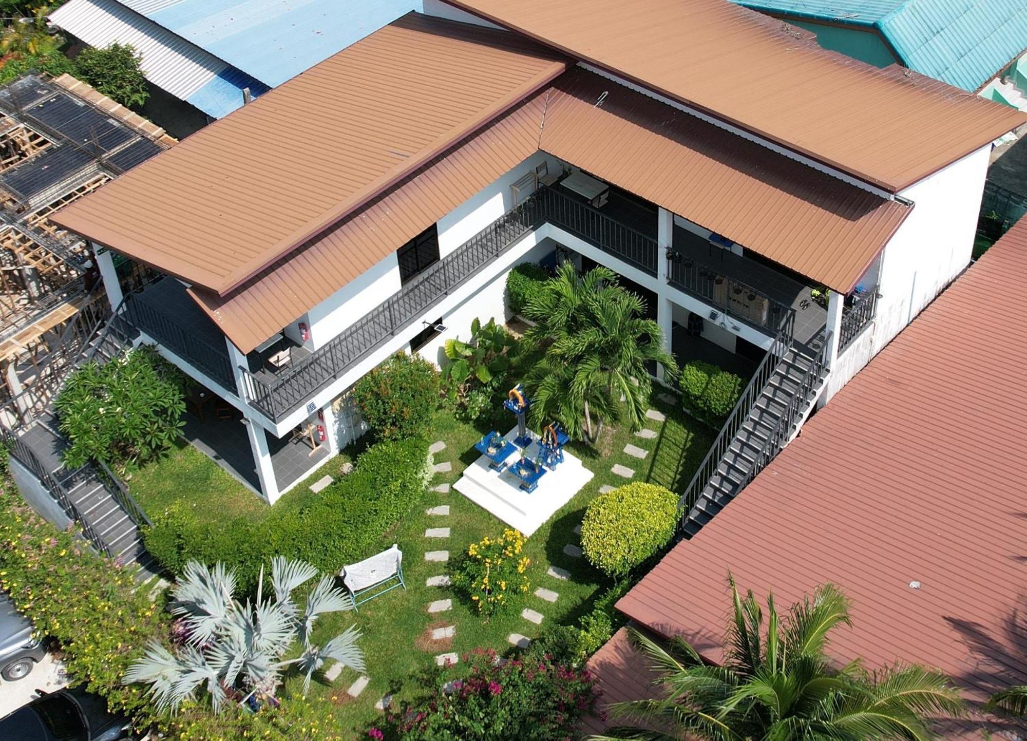 Resort Lotus Bleu & Restaurant