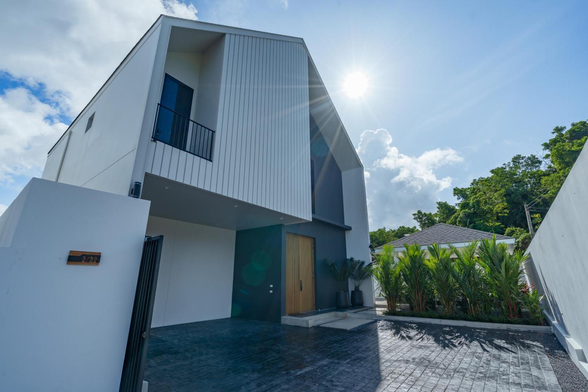 Modern 4br With Private Pool In Bangtao