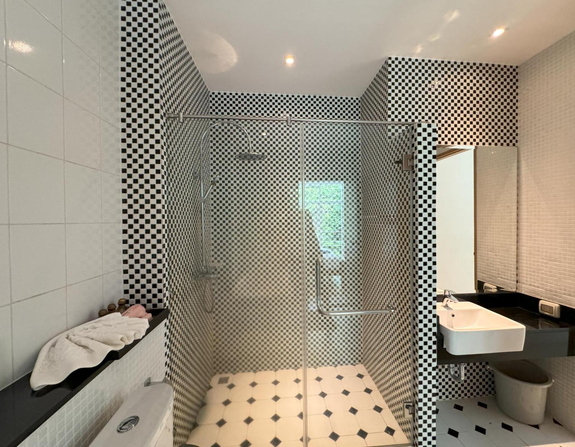 Apartment Spacious Kamala Falls By Lofty Ban Nakhale