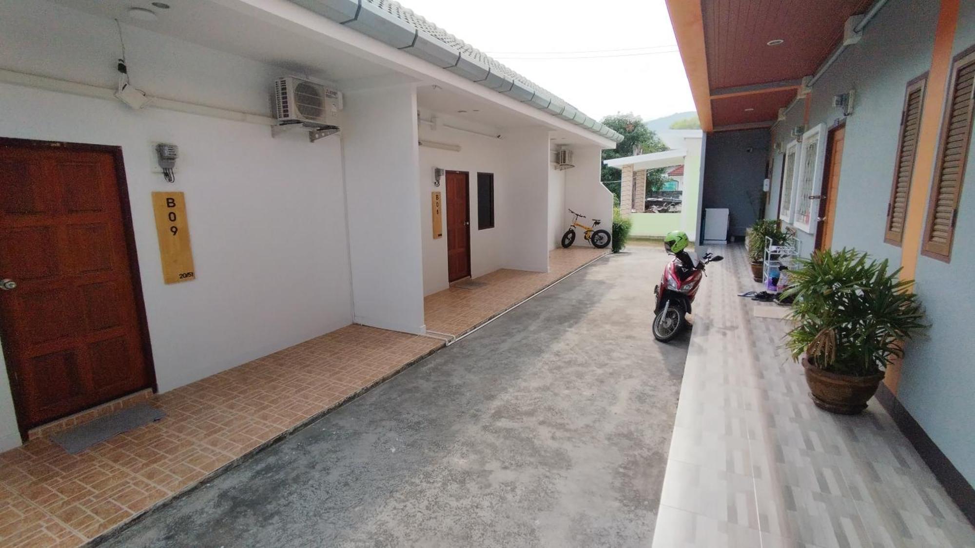B House Phuket @chalong Chalong