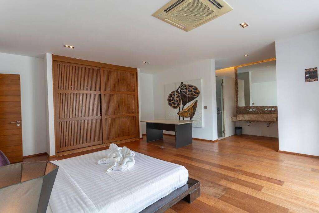 Villa Do Want Luxury Sea Views With Access V38 Ban Saiyuan