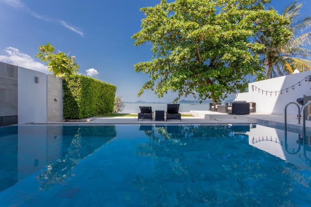 Do Want Luxury Sea Views With Access V38