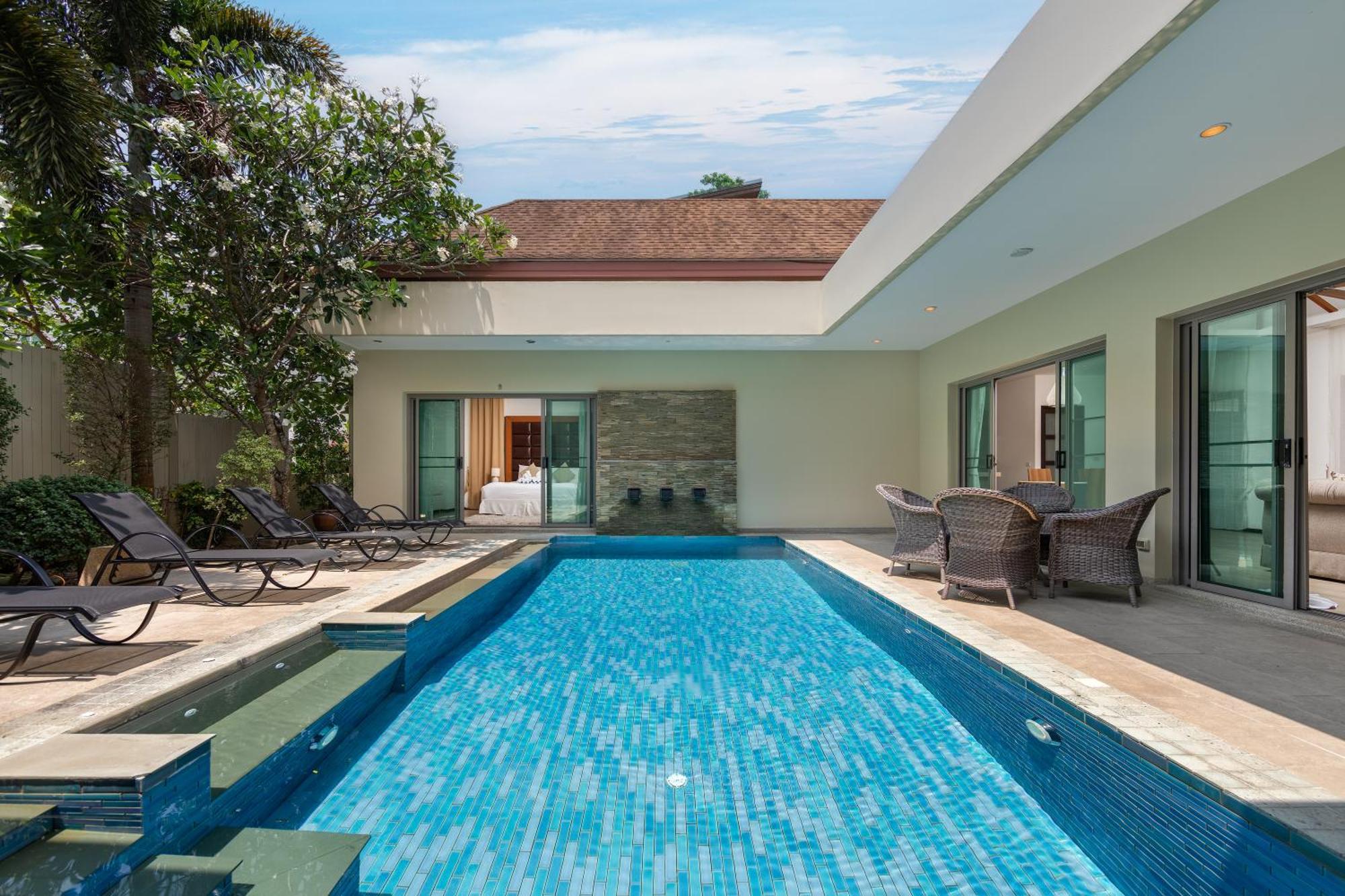 Villa Villa Bond| 3 Bedrooms | Private Pool | 3 Min To Naiharn Beach *