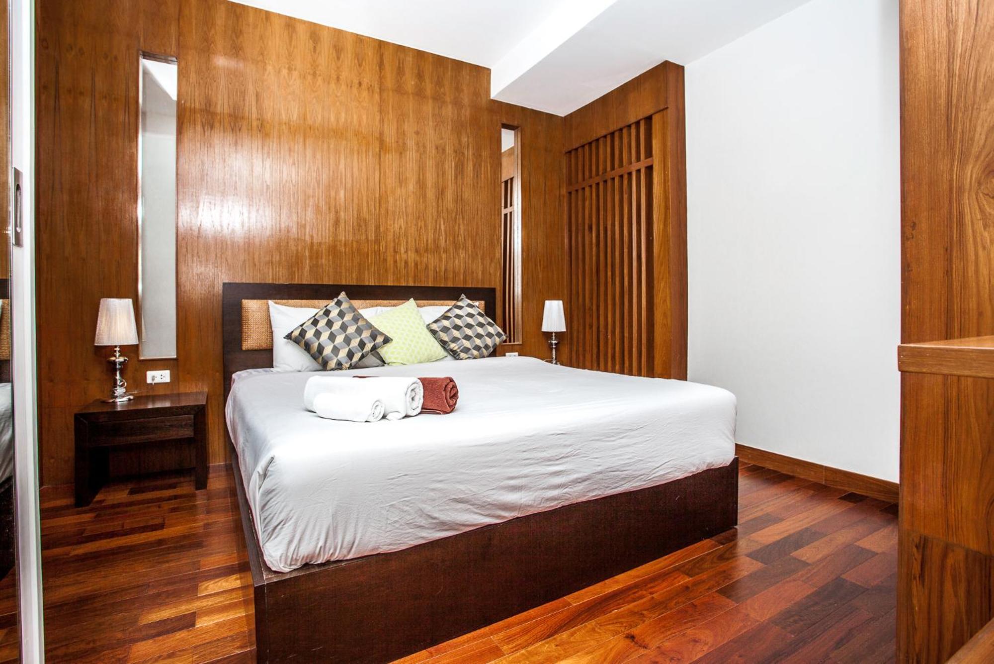 Apartment Q