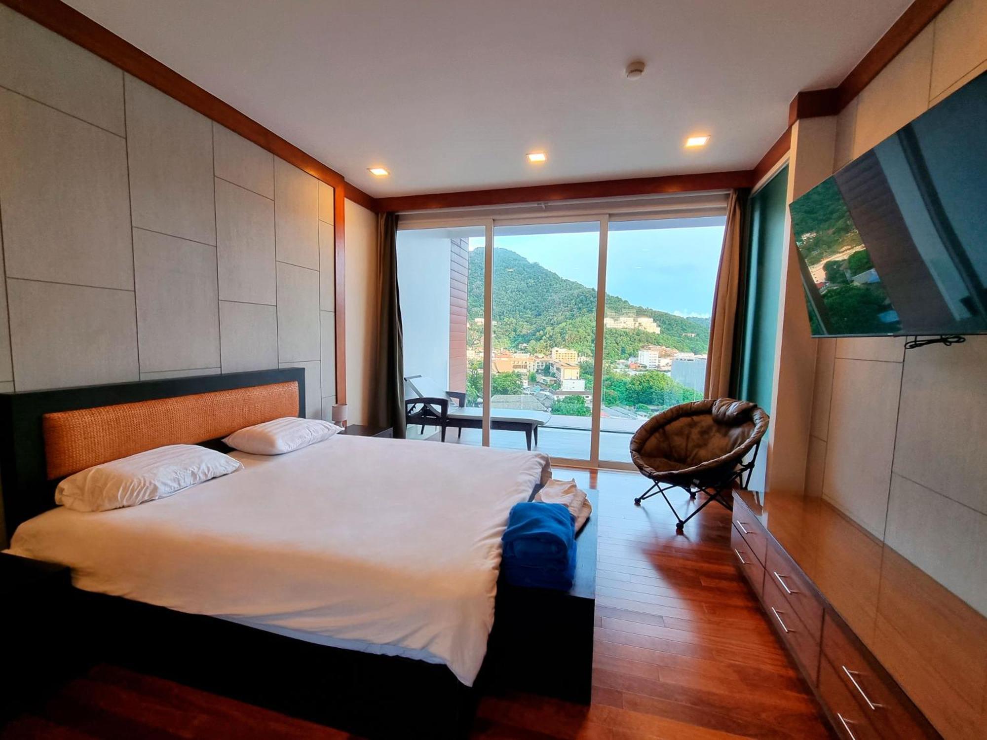 Q Kata Beach (Phuket)