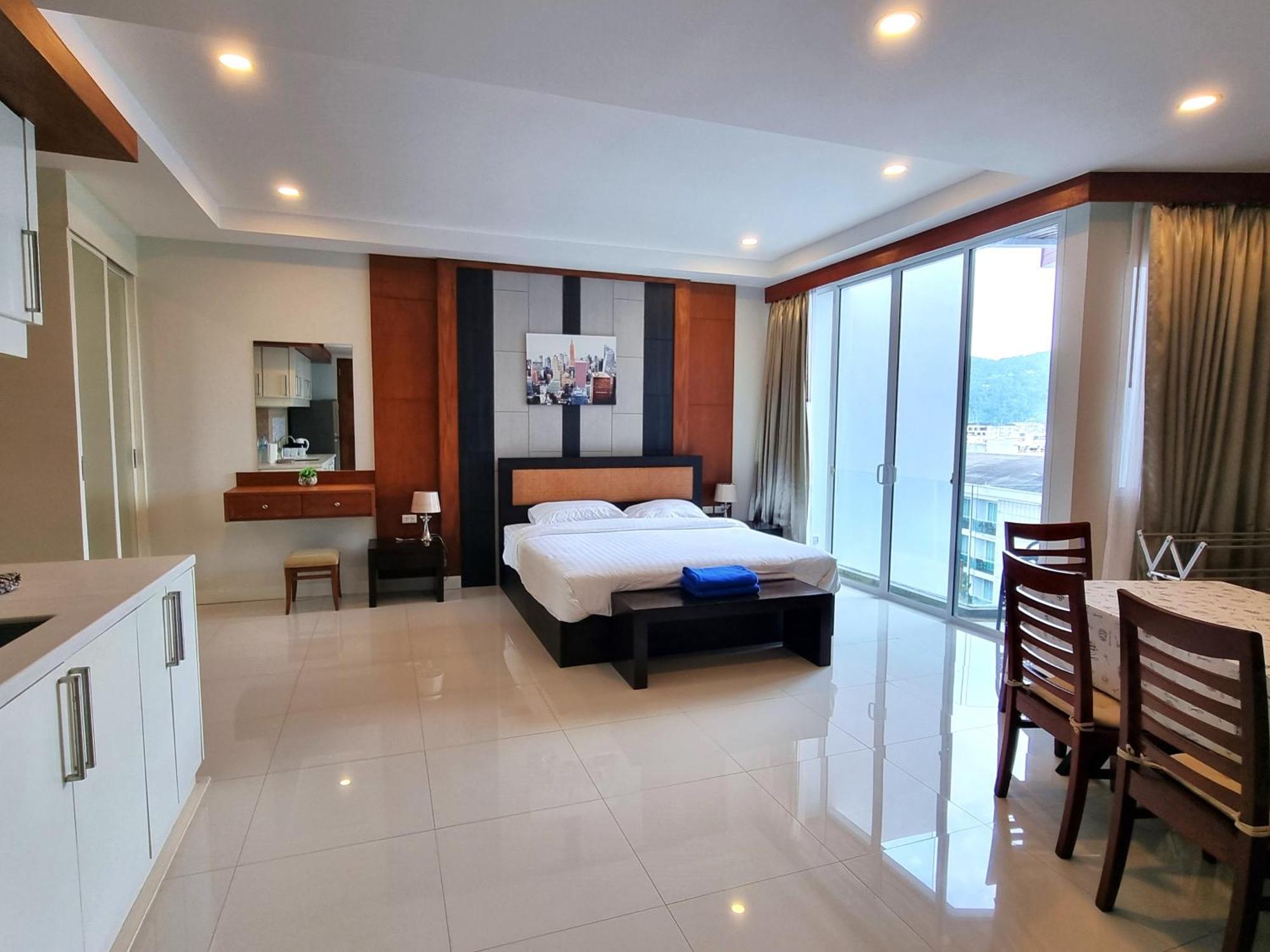 Q Apartment