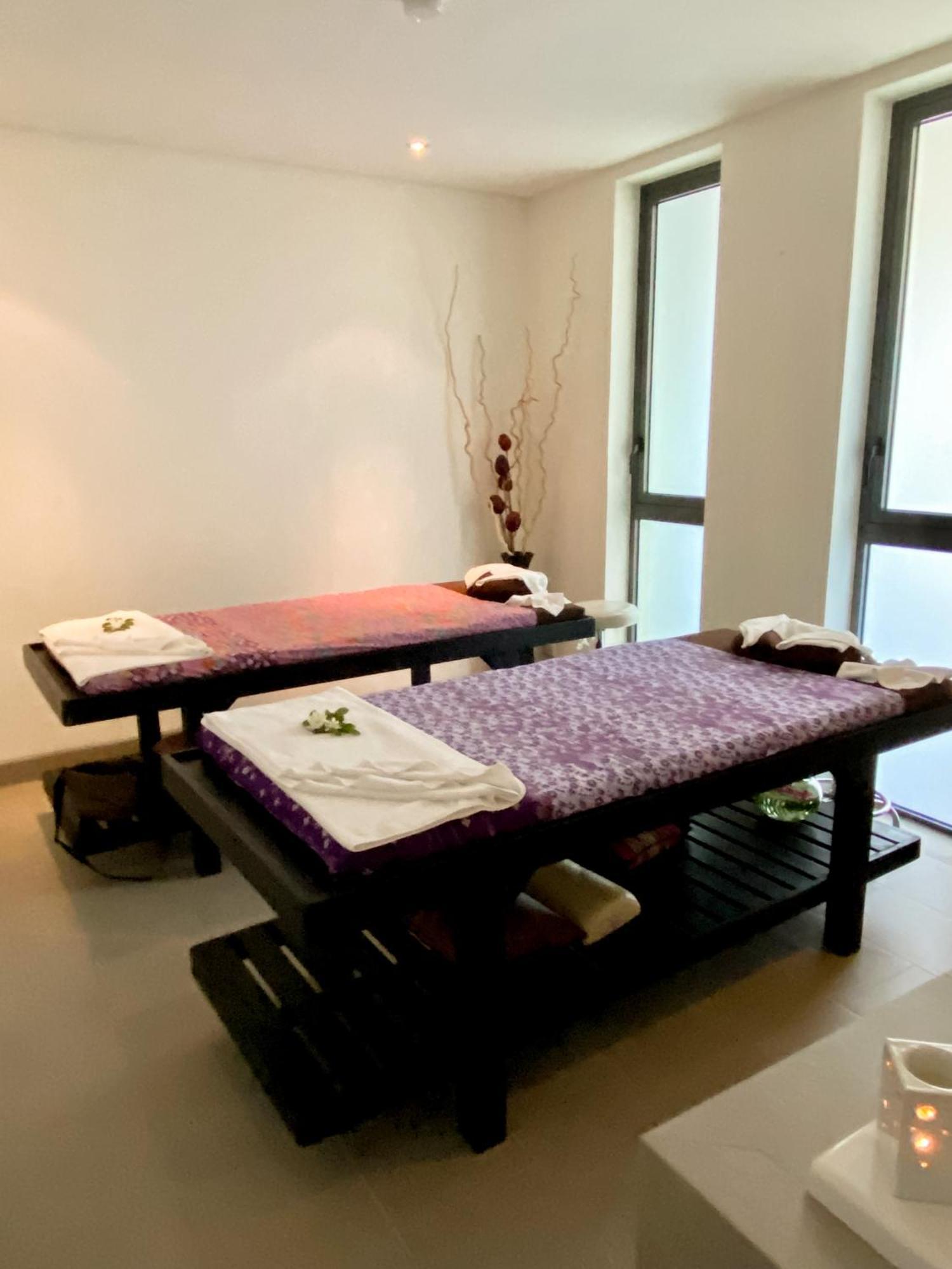 Resort Lets Phuket Twin Sands &