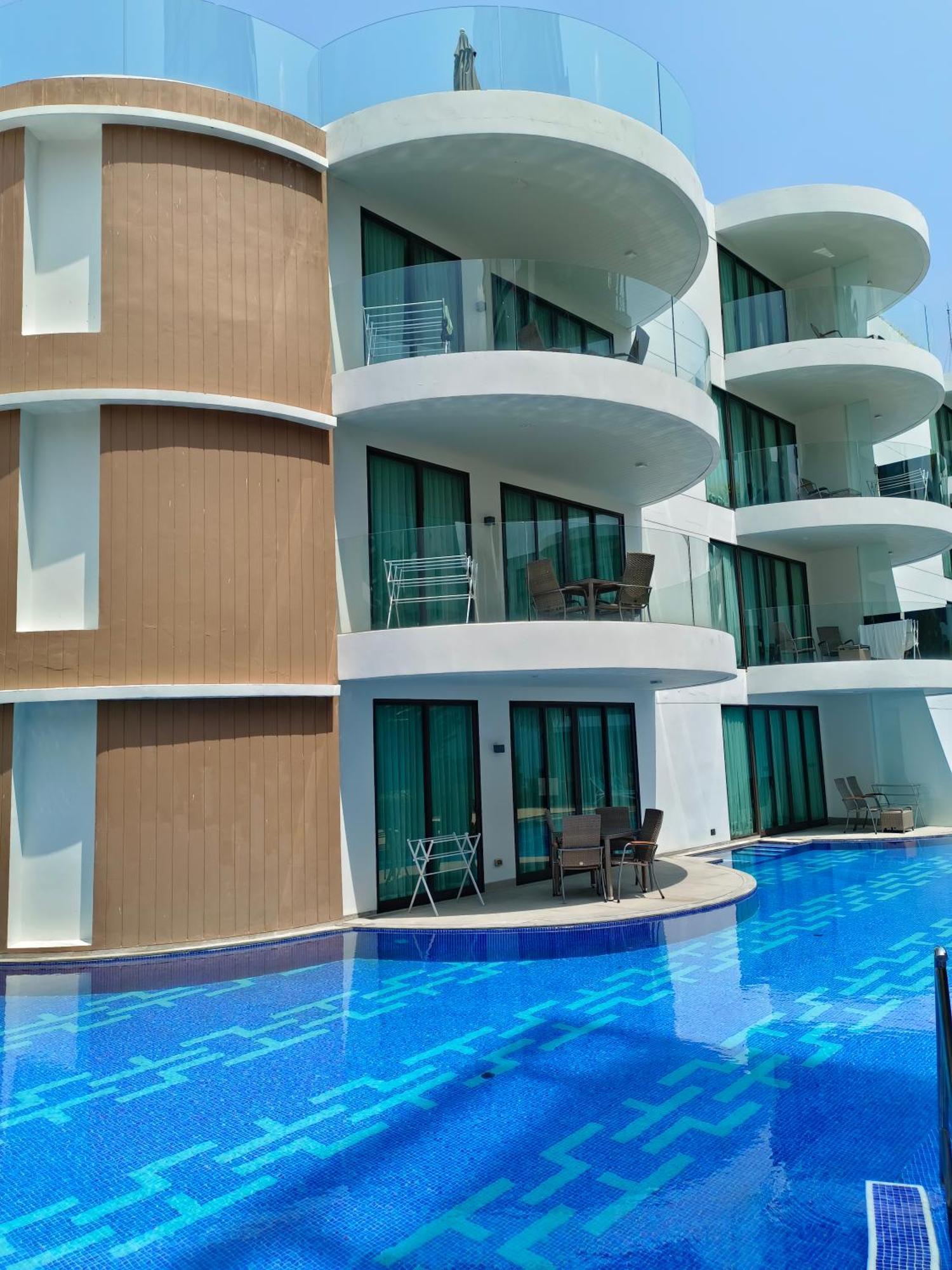 Resort Lets Phuket Twin Sands &