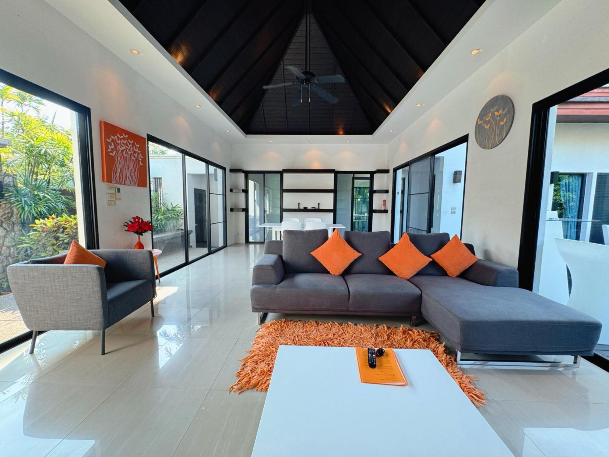 Lovely Tropical Short Walk From Surin *