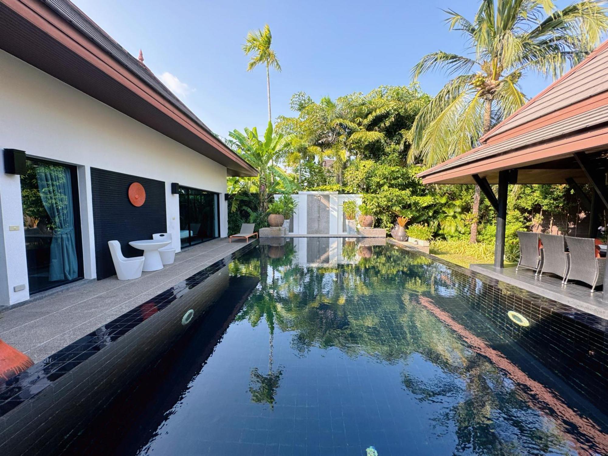 Lovely Tropical Short Walk From Surin Villa