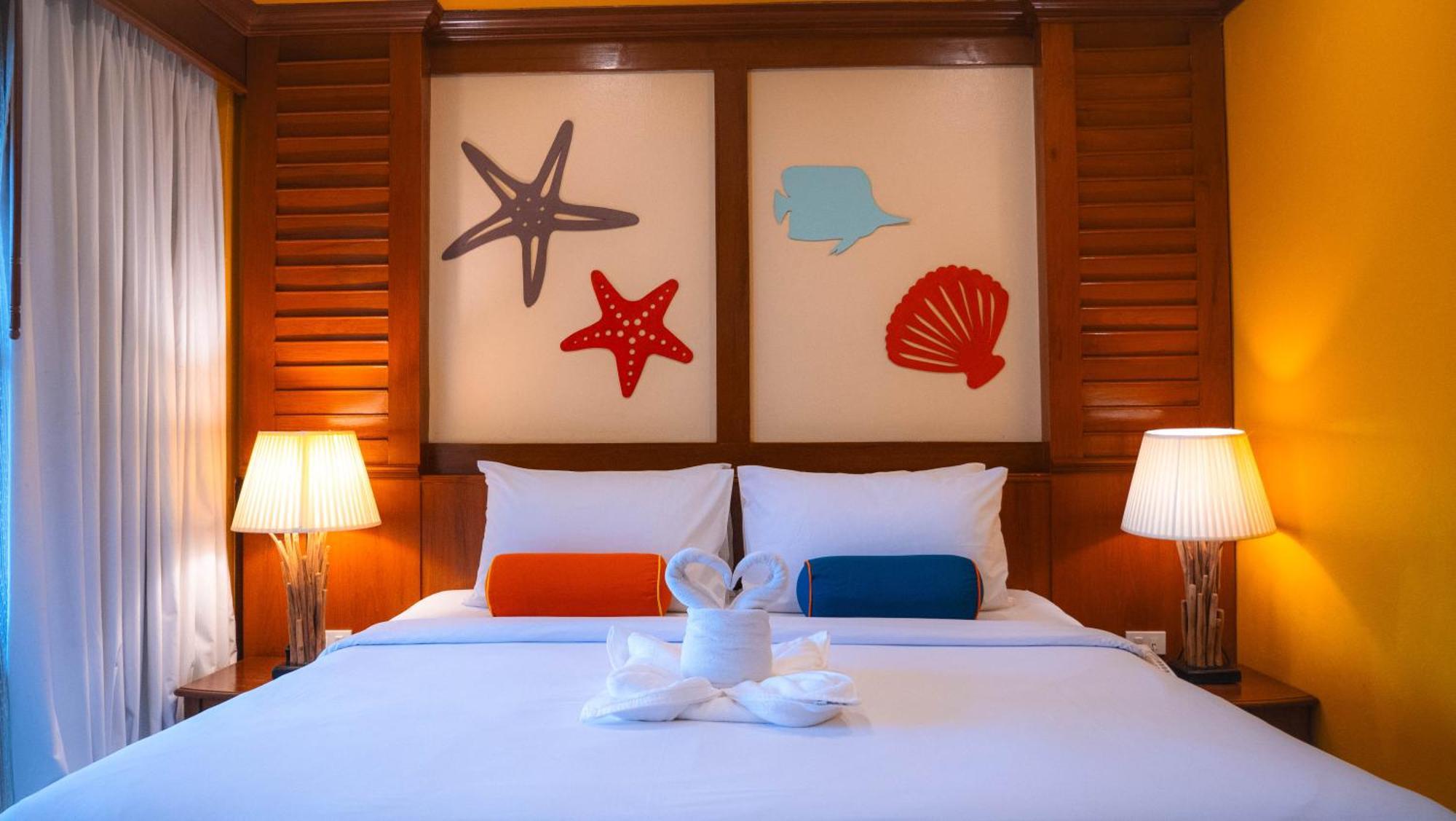 Hotel B Buri 3*