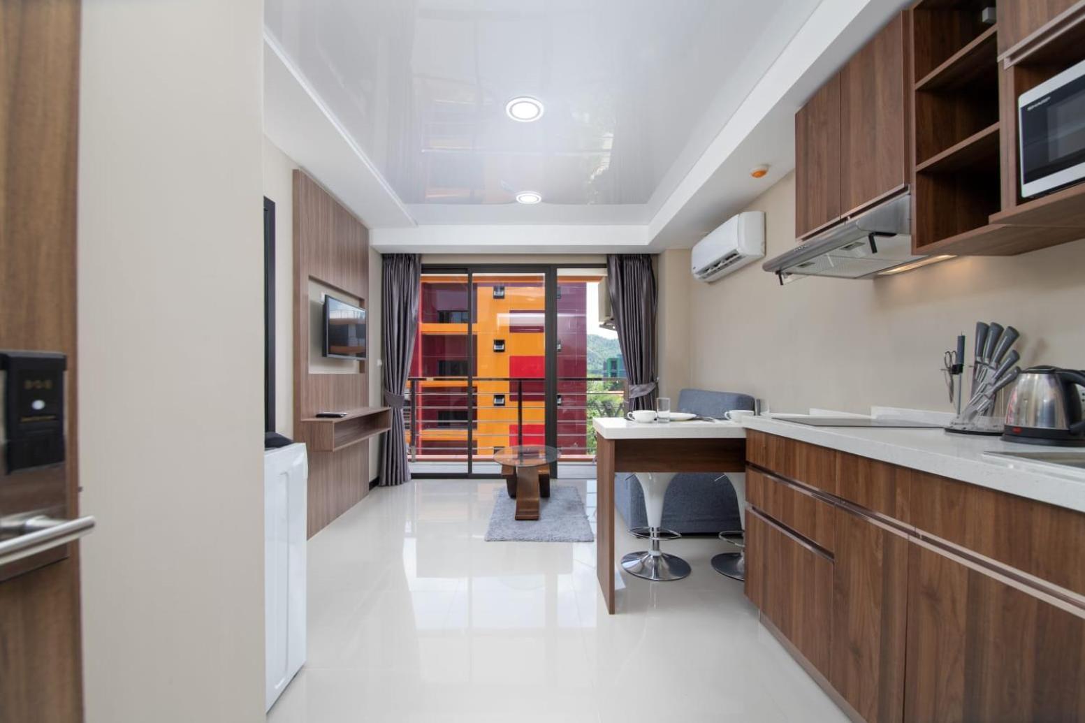 Apartment Nai Harn Condominimum *