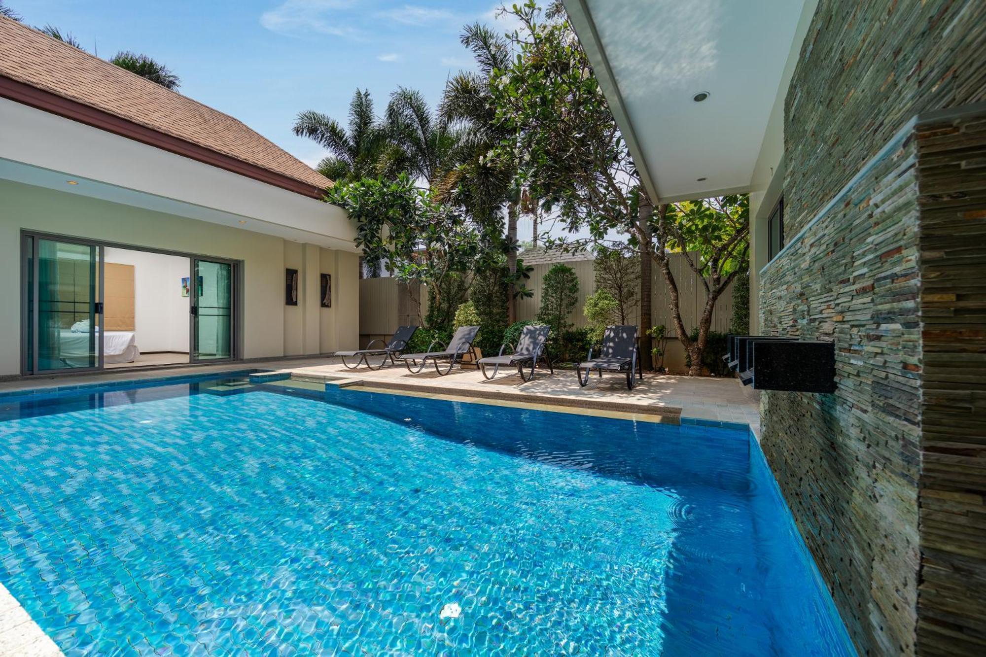 Villa Bond| 3 Bedrooms | Private Pool | 3 Min To Naiharn Beach * Rawai