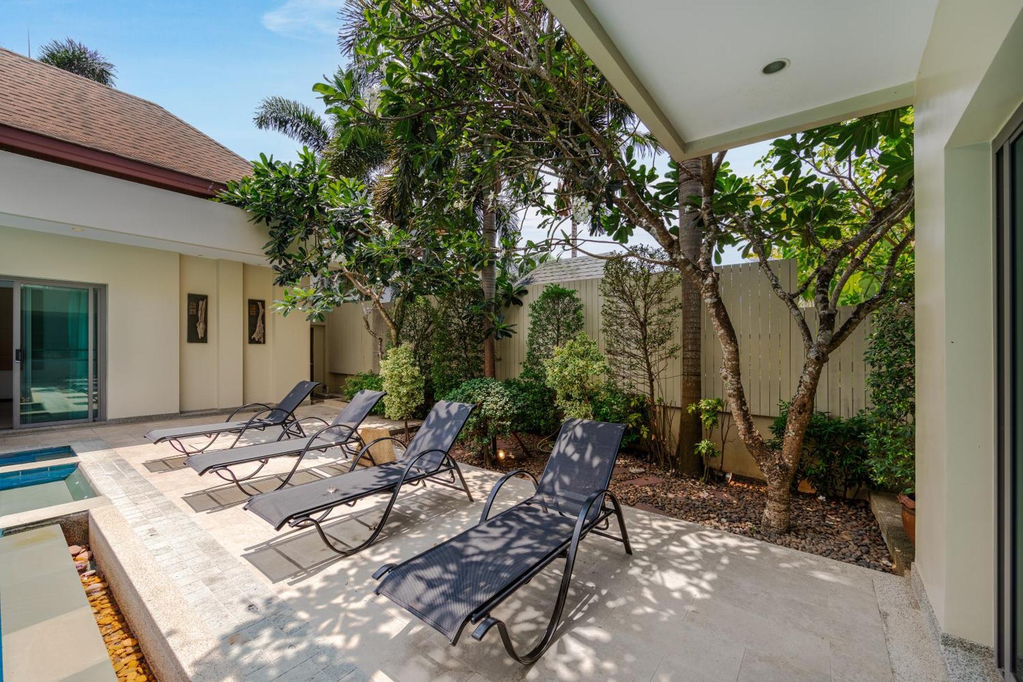 Villa Villa Bond| 3 Bedrooms | Private Pool | 3 Min To Naiharn Beach Rawai