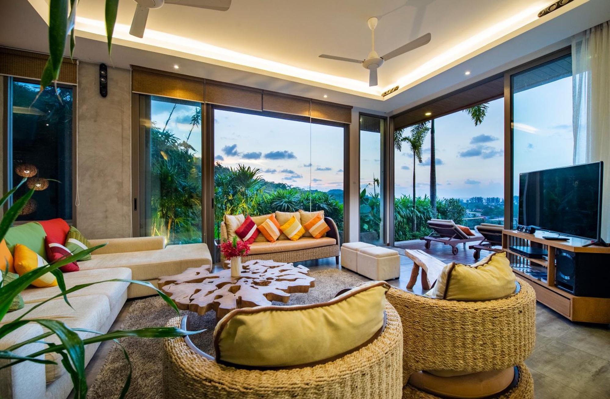 Sea View Villa, Bangtao 4 Bedrooms Villa