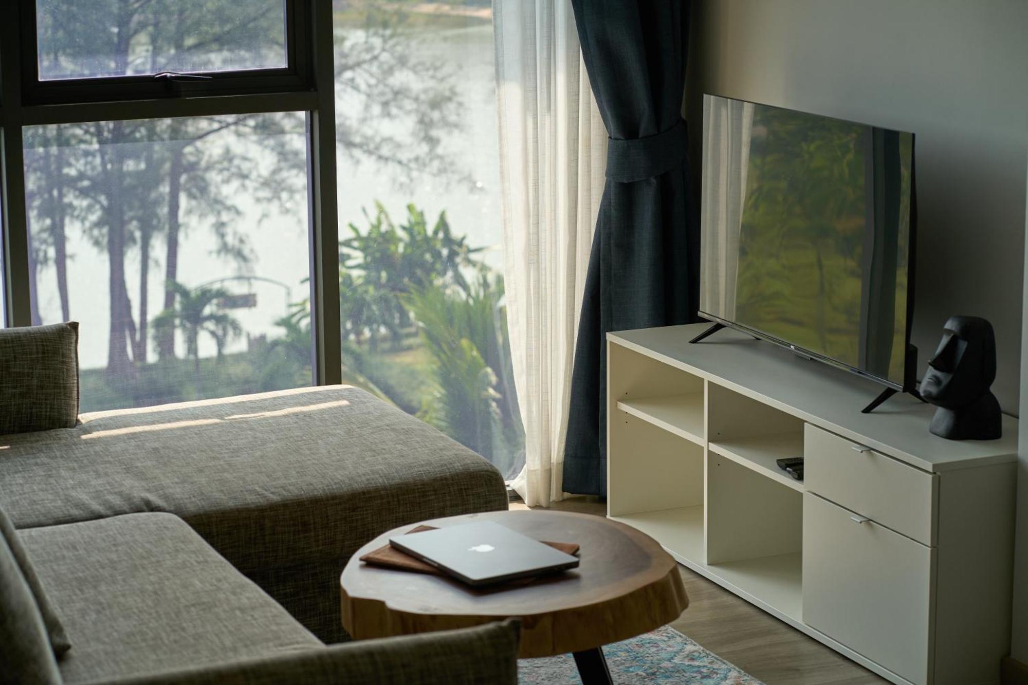 Modern 2-bedroom Garden View In Skypark Laguna Bang Tao Beach (Phuket)