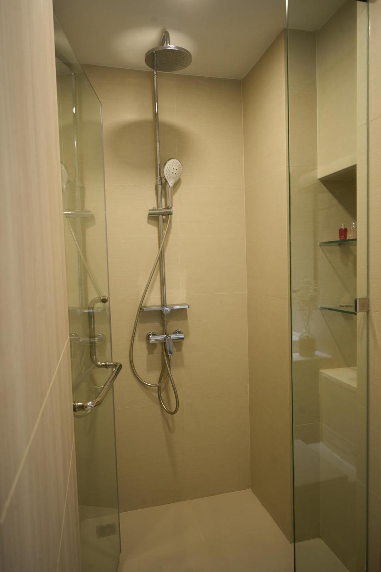 Modern 2-bedroom Garden View In Skypark Laguna *