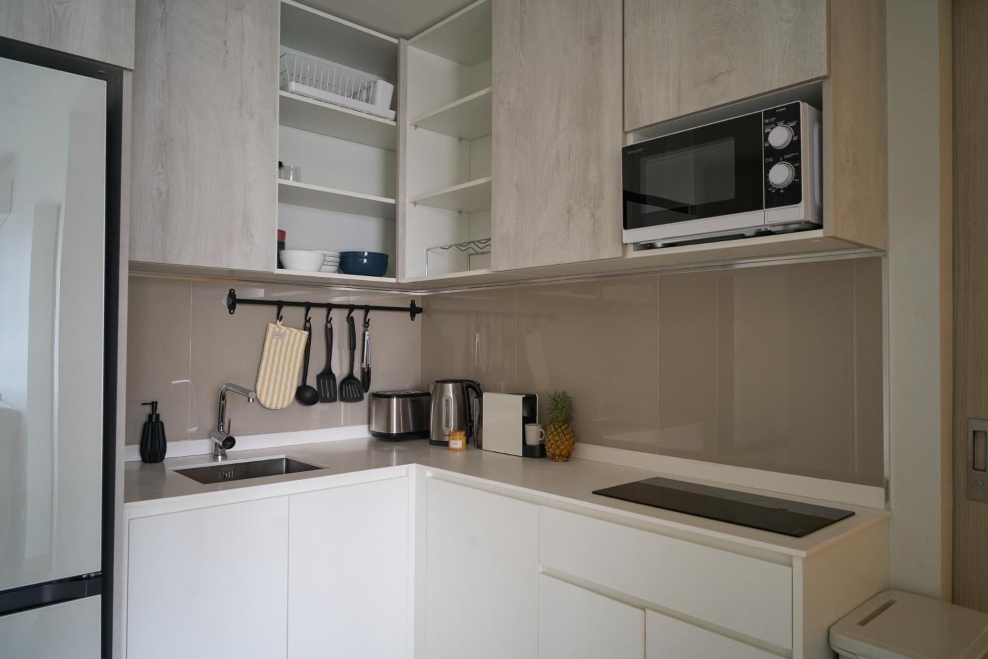 Apartment Modern 2-bedroom Garden View In Skypark Laguna