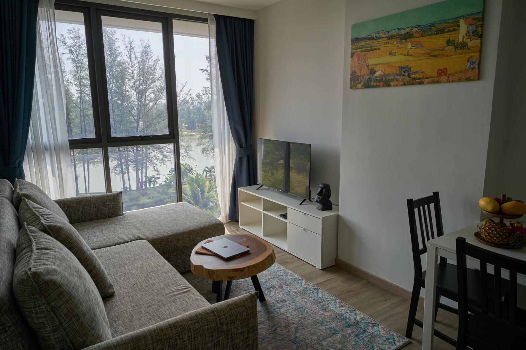 Modern 2-bedroom Garden View In Skypark Laguna Apartment