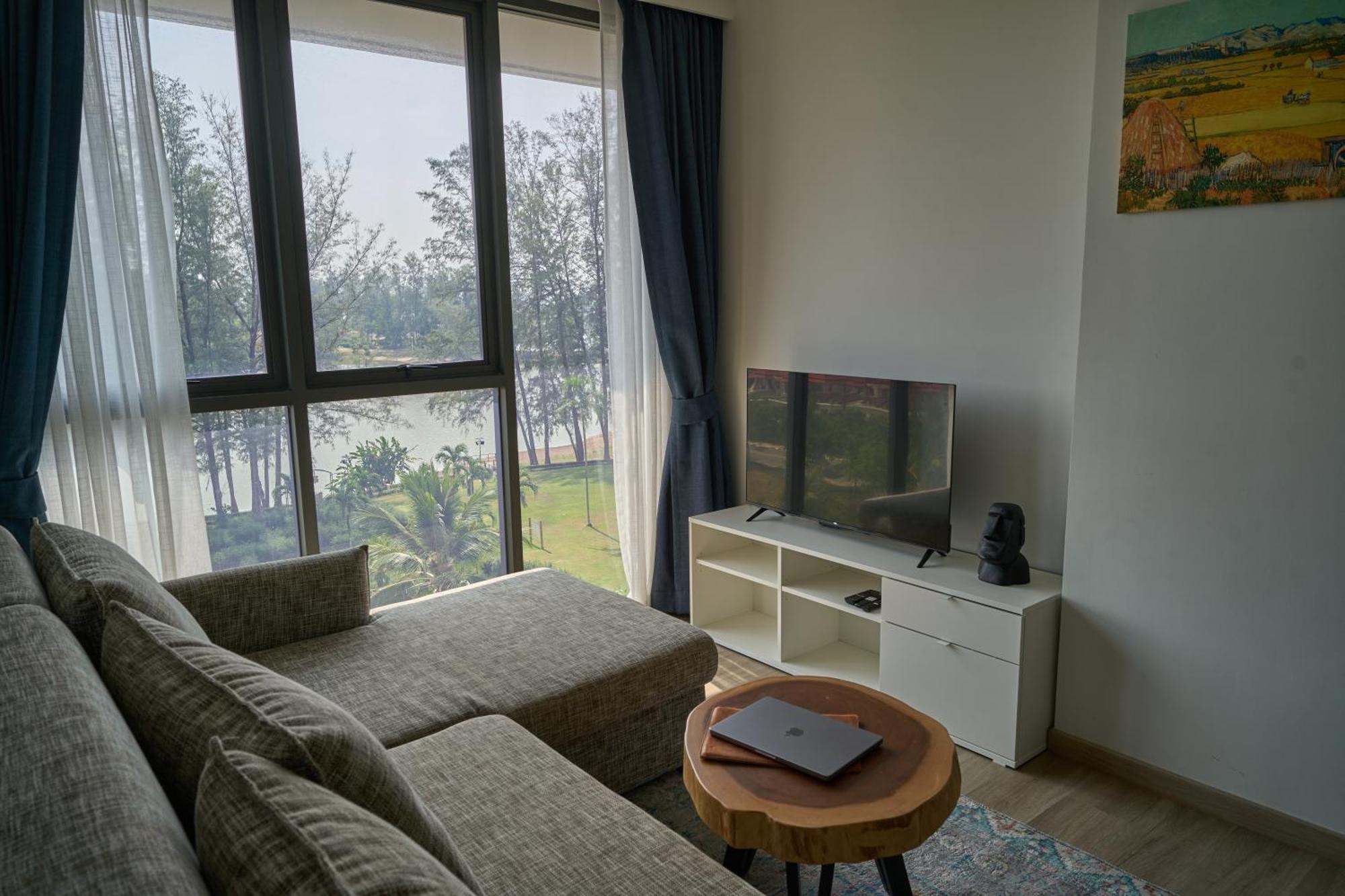 Apartment Modern 2-bedroom Garden View In Skypark Laguna *