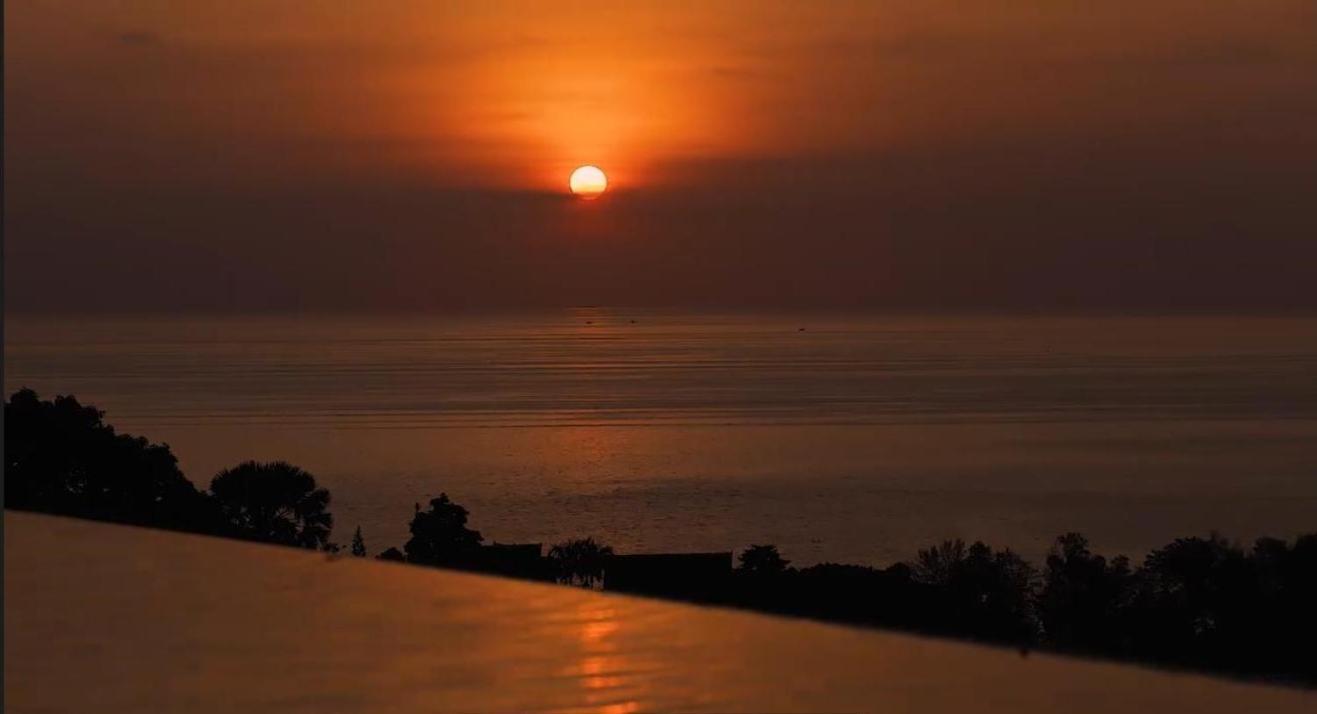 Villa 07 - Luxurious Haven With Mesmerizing Views