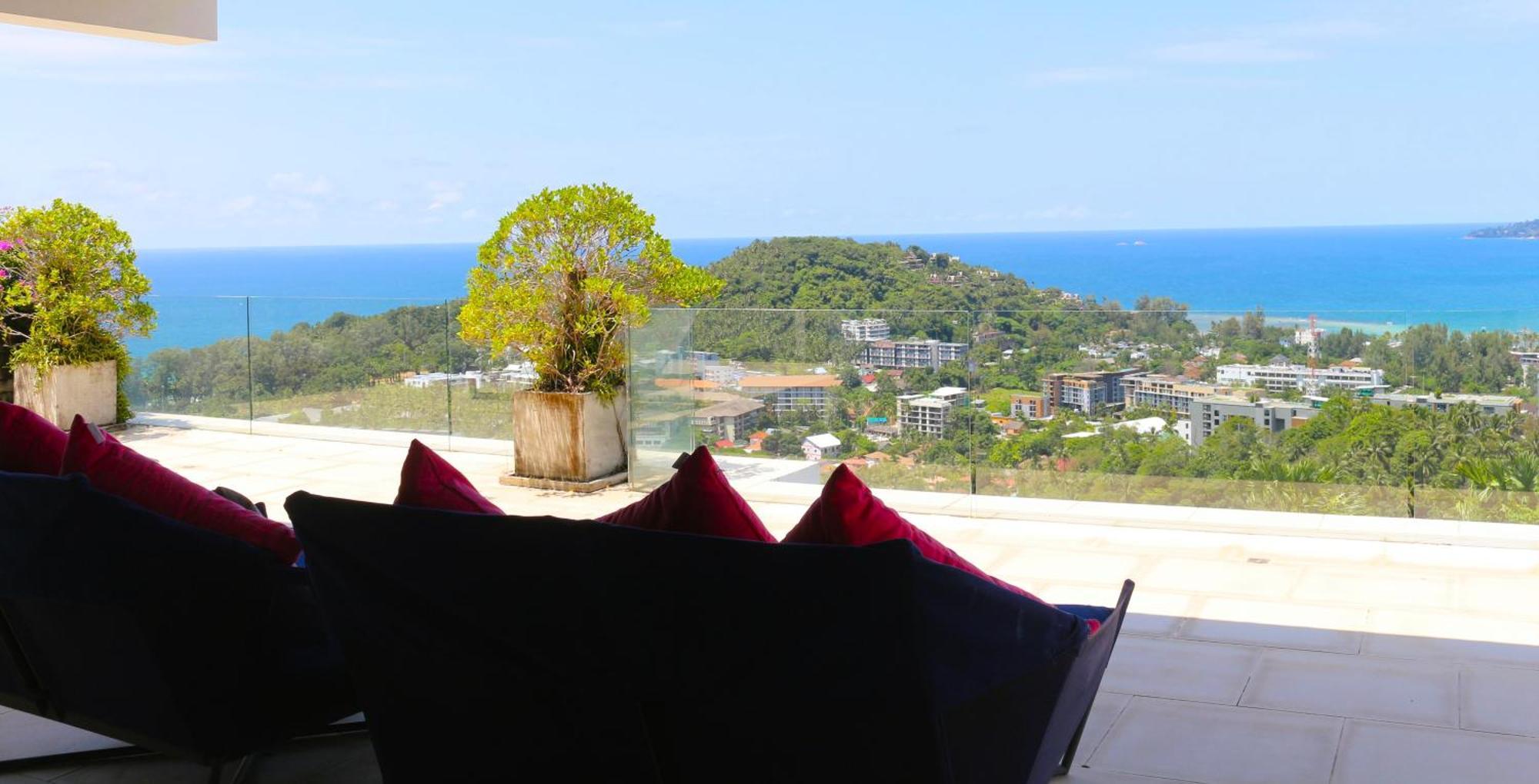 07 - Luxurious Haven With Mesmerizing Views