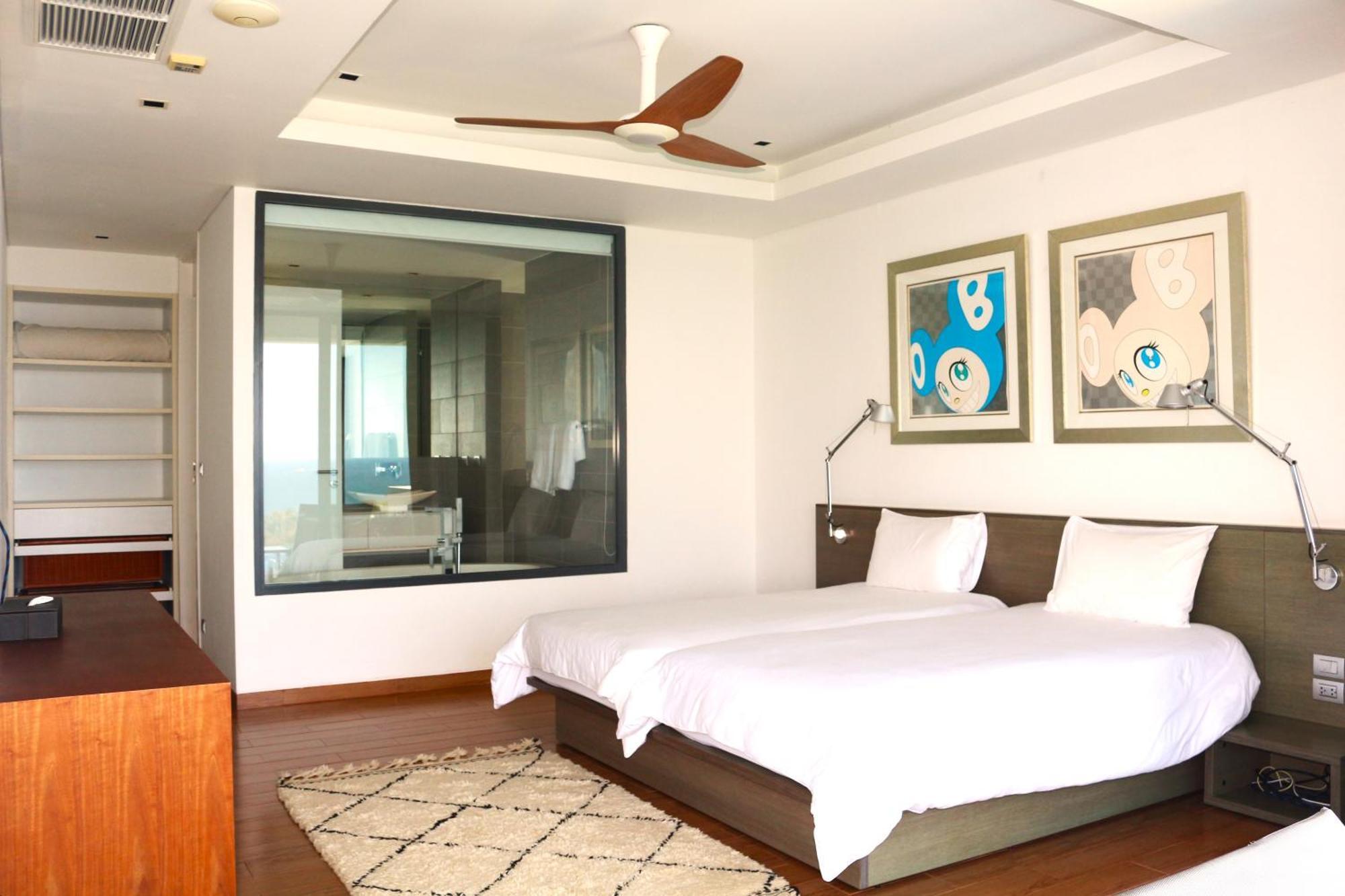 07 - Luxurious Haven With Mesmerizing Views Surin Beach (Phuket)