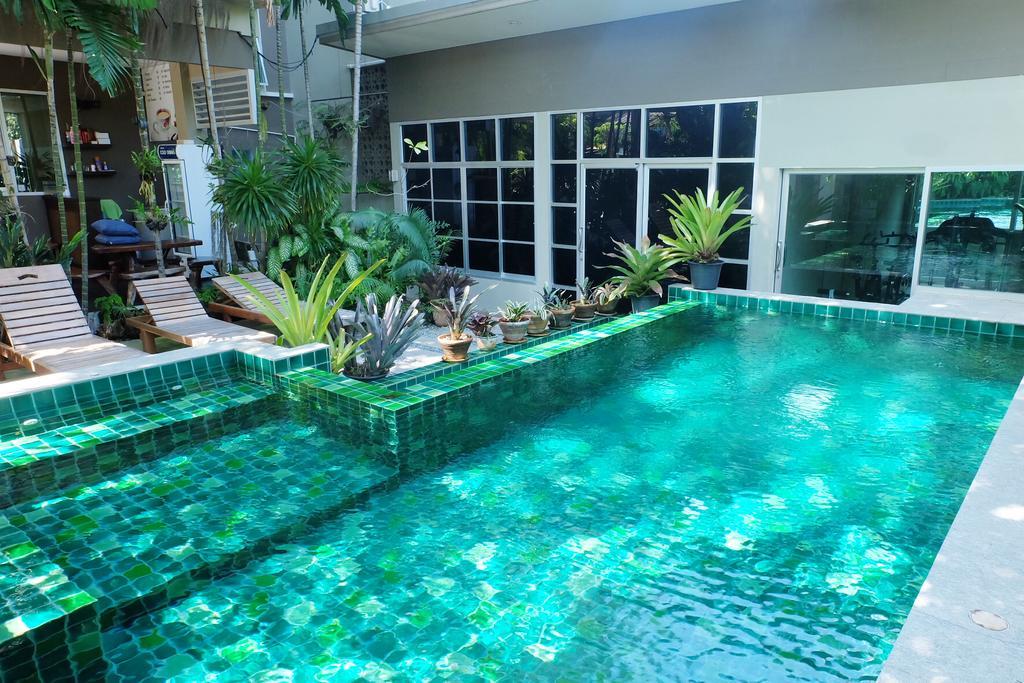 Benjamas Place Guest house 2*